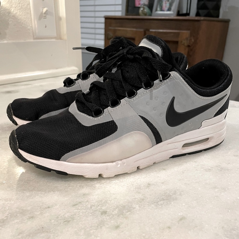 Nike Air Max Zero, black, white and gray in color, size 8.5